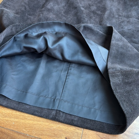 Gap suede skirt - Picture 3 of 7